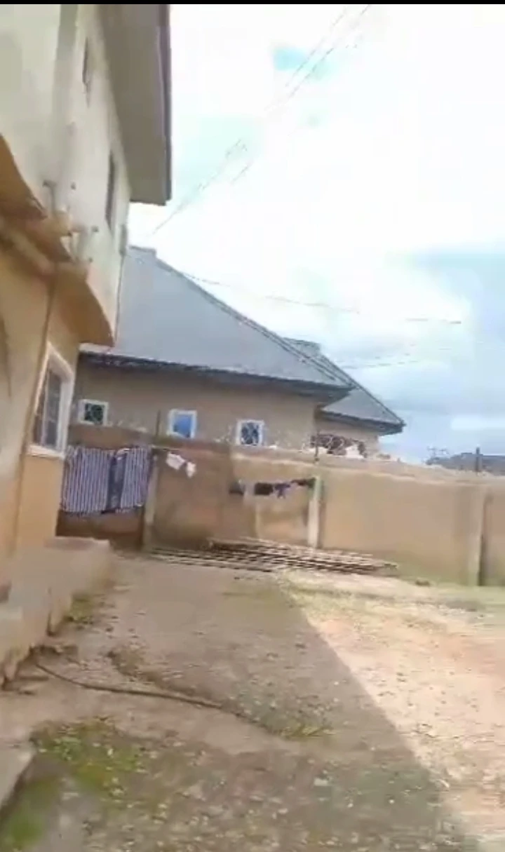 3 Bedroom Flat for Sale in Isihor, Edo - Image 1