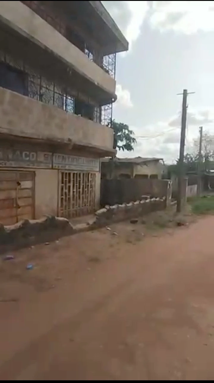 Ware House for Sale in Uselu shell, Edo - Image 2