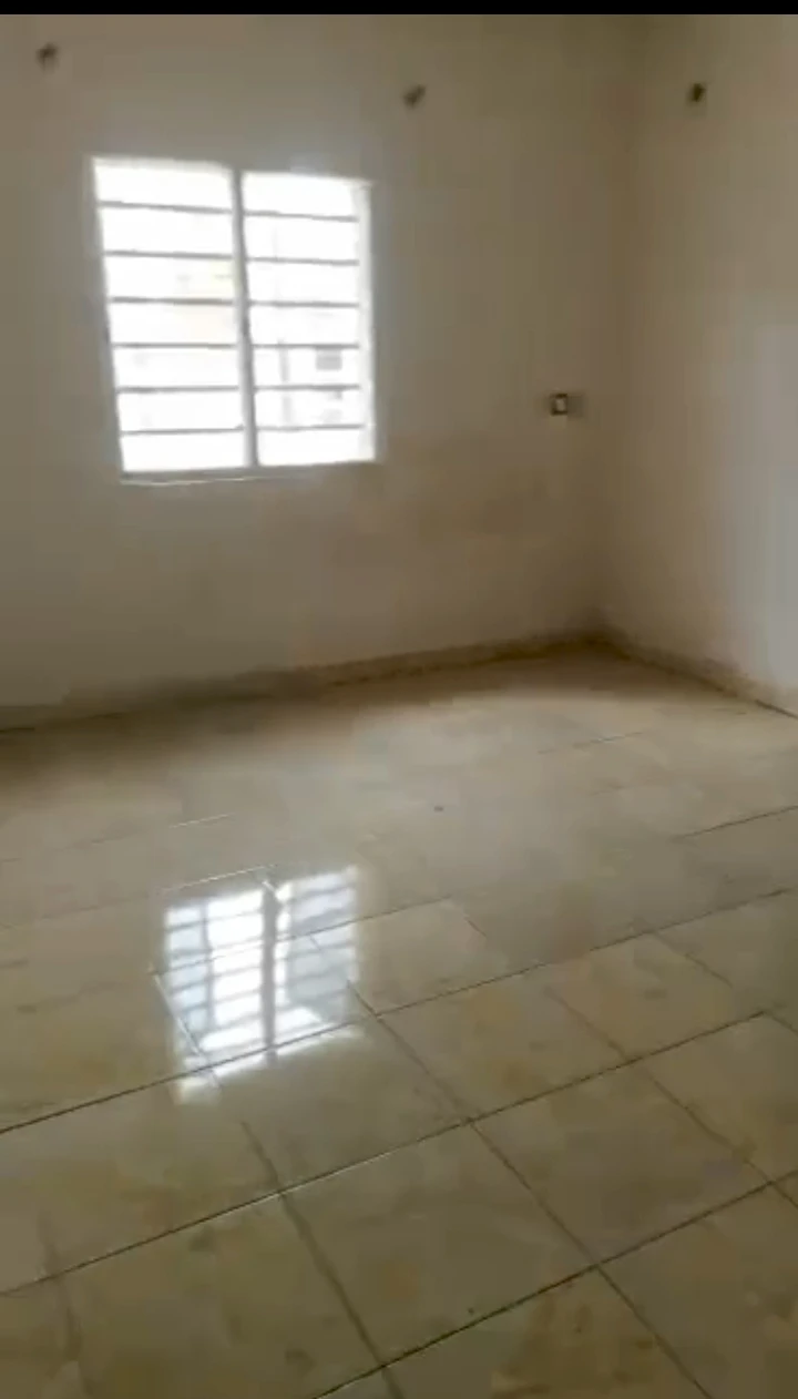 Bungalow for Rent in Peanut sapele road, Edo - Image 3
