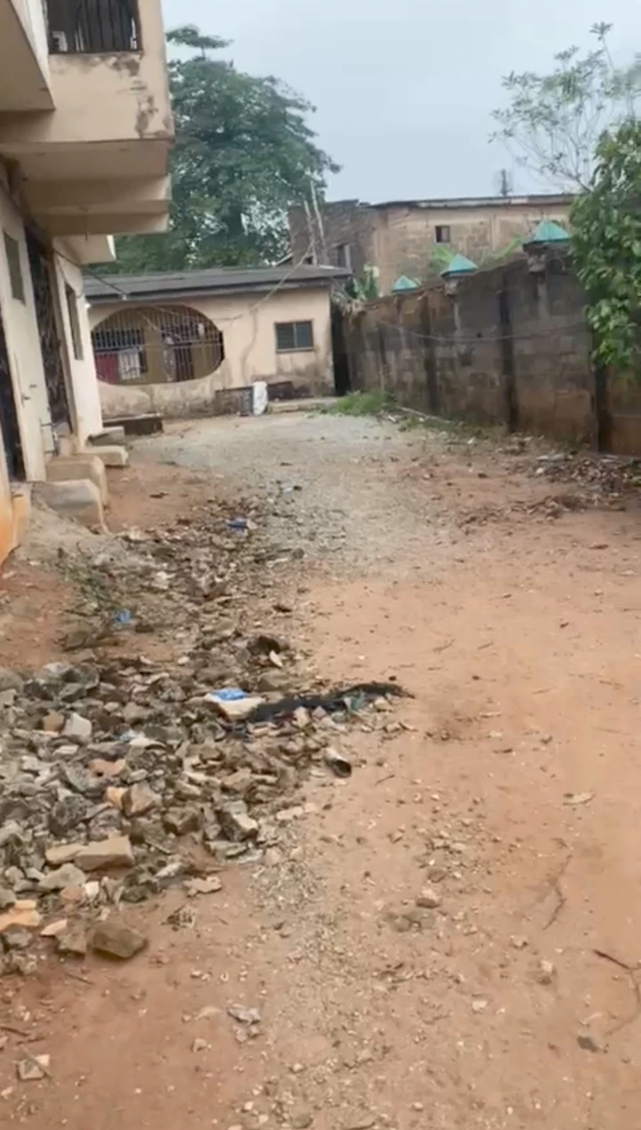 Duplex for Sale in First ugbor, Edo - Image 2
