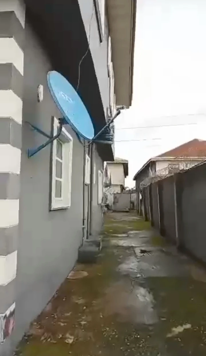 2 Bedroom Flat for Sale in First ugbor, Edo - Image 4