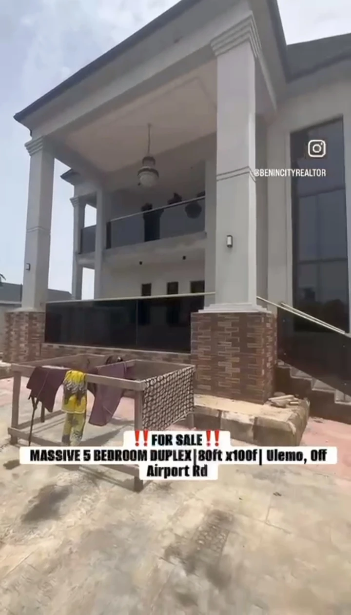 Duplex for Sale in Ulemo upper airport road, Edo - Image 1