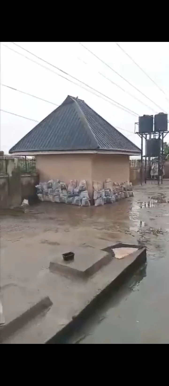 Bungalow for Sale in Pz off sapele road, Edo - Image 2