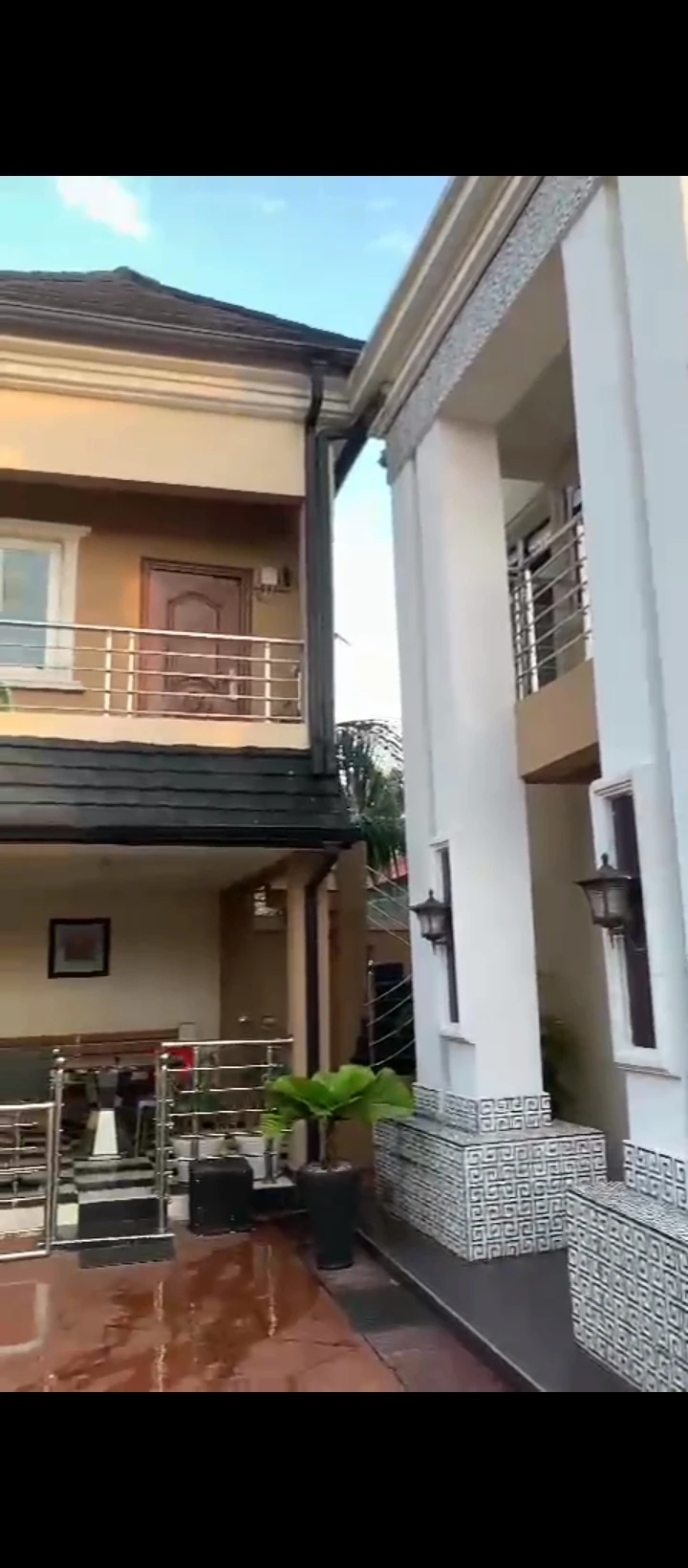 Duplex for Sale in First ugbor, Edo - Image 1