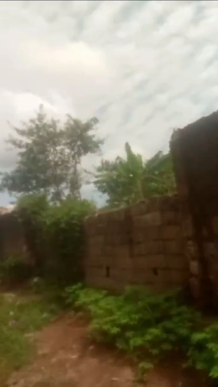Land for Sale in EBO QUARTER OFF IYEKOGBA IRIRI ROAD OFF AIRPORT ROAD, Edo - Image 1
