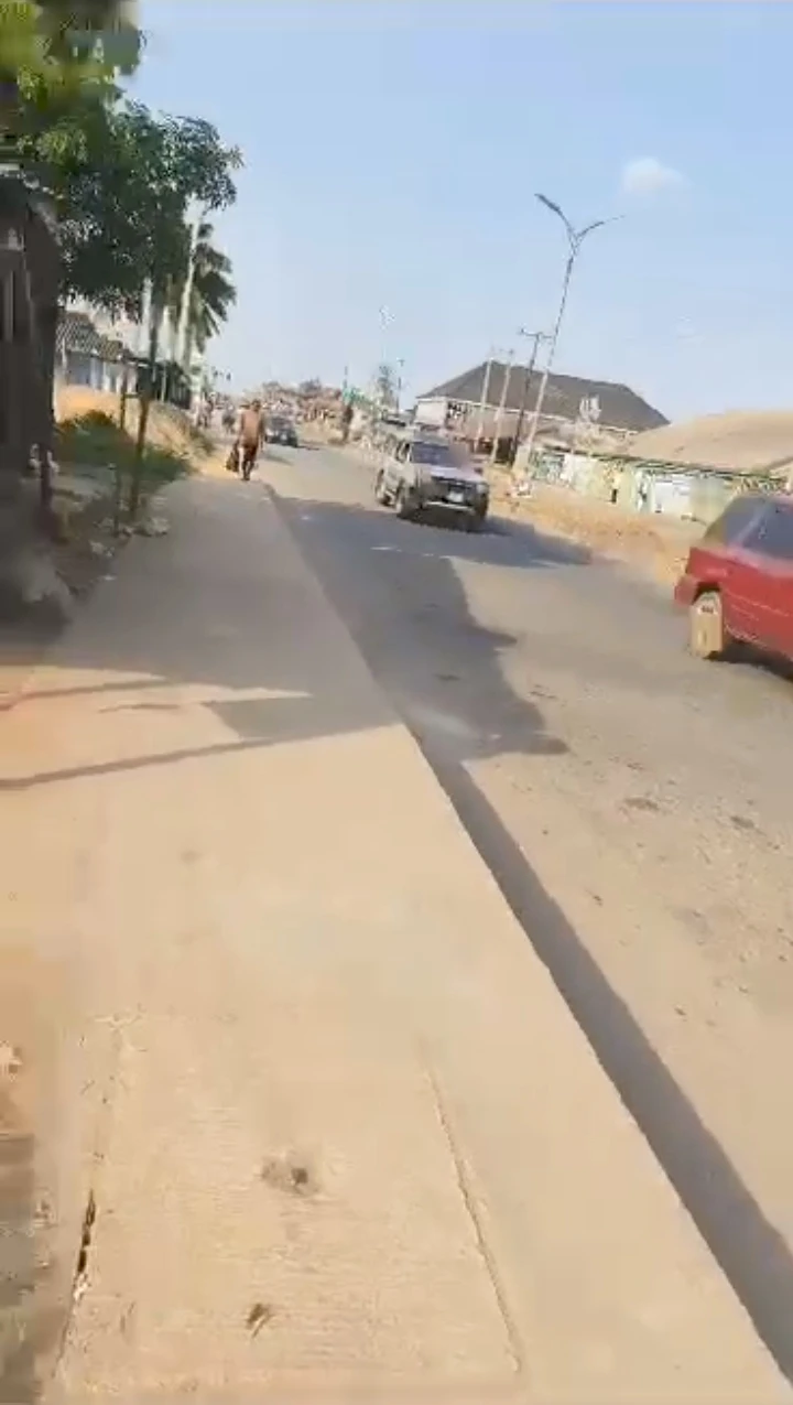 Land for Sale in 2nd east circular road, Edo - Image 2