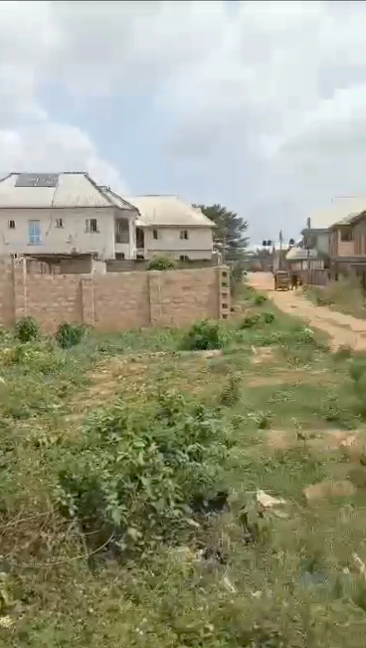 Land for Sale in Ugbor central, Edo - Image 1