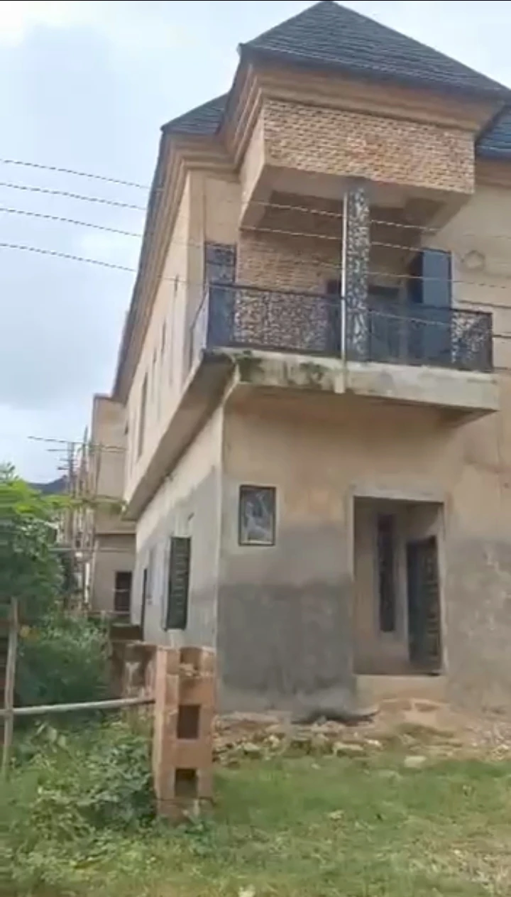 Duplex for Sale in AMAGBA, Edo - Image 1