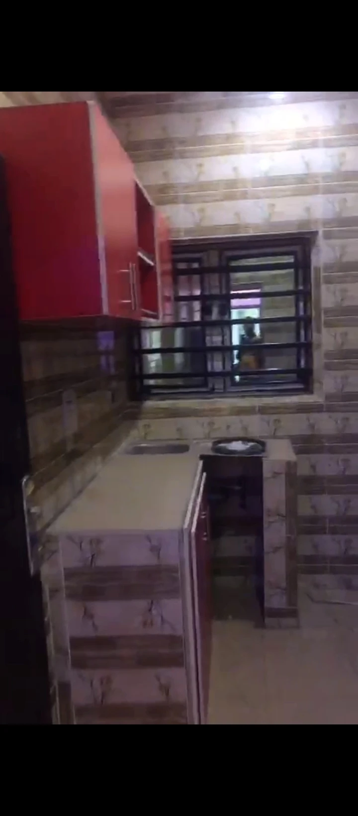 2 Bedroom Flat for Rent in Miller road by Ugbor, Edo - Image 1