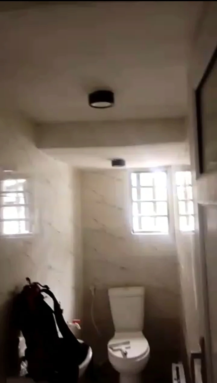 1 Bedroom Flat for Rent in Ugolo, Delta - Image 1