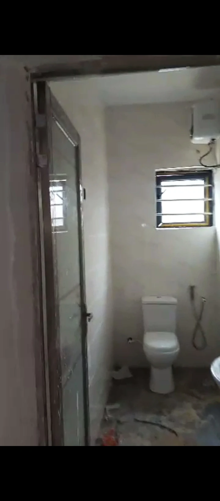 1 Bedroom Flat for Rent in Otokutu, Delta - Image 2