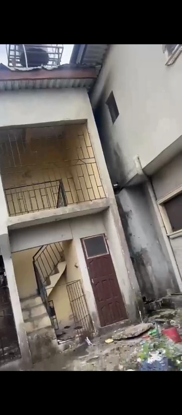 Duplex for Sale in Jakpa road, Delta - Image 2