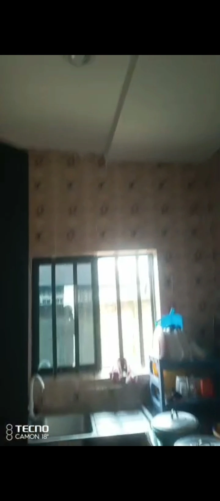 1 Bedroom Flat for Rent in Jeddo, Delta - Image 2