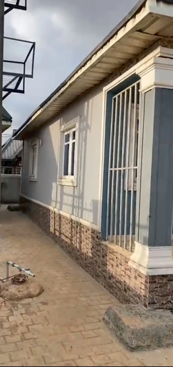 Bungalow for Sale in Obe behind winners sapele road, Edo - Image 1