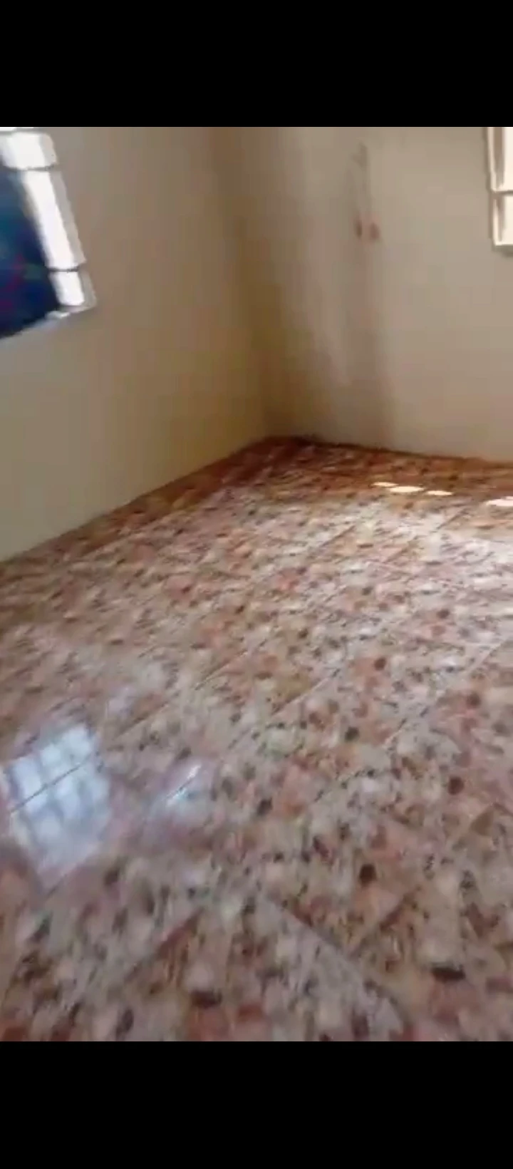 3 Bedroom Flat for Rent in Etete GRA, Edo - Image 3