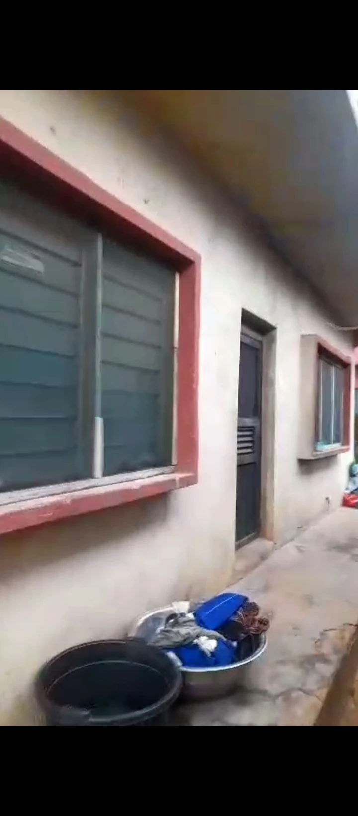 3 Bedroom Flat for Sale in Okhoro/ Medical Stores Road, Edo - Image 2