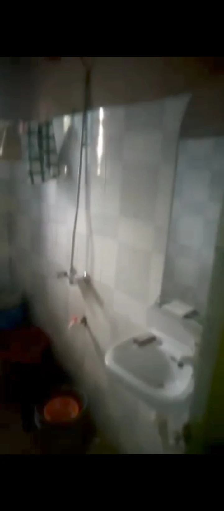 1 Bedroom Flat for Rent in Adesa Warri, Delta - Image 2