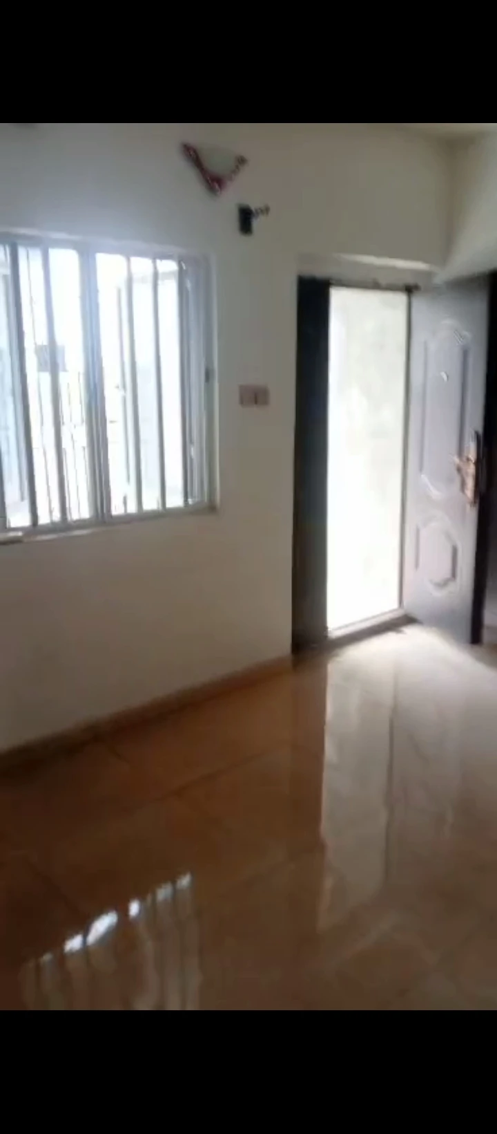 2 Bedroom Flat for Rent in Chalisco phase two off NPA road Warri Delta state, Delta - Image 2
