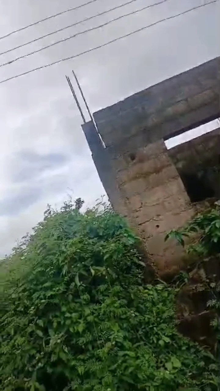 Uncompleted Building for Sale in Amagba, Edo - Image 3