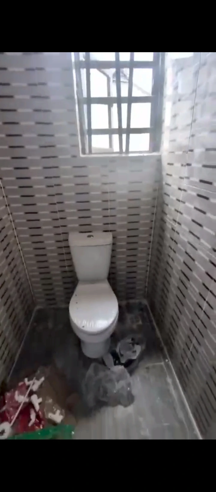 2 Bedroom Flat for Rent in Ugbowo, Edo - Image 2