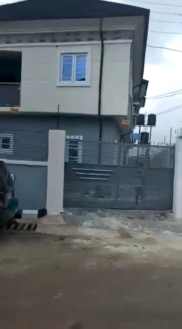 4 Bedroom Flat for Sale in IYEKOGBA IRIRI, Edo - Image 1
