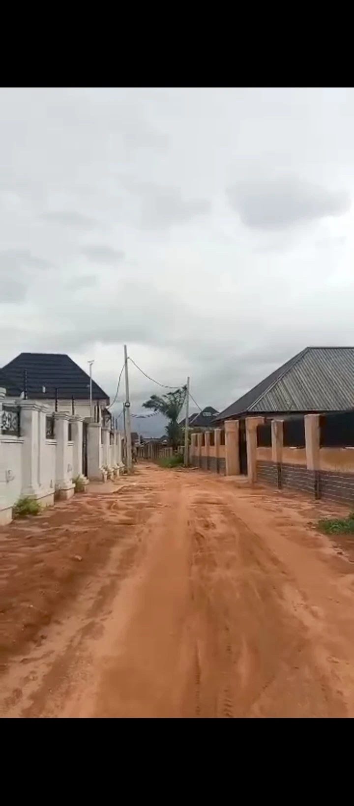 Uncompleted Building for Sale in Ogheghe community, Edo - Image 3