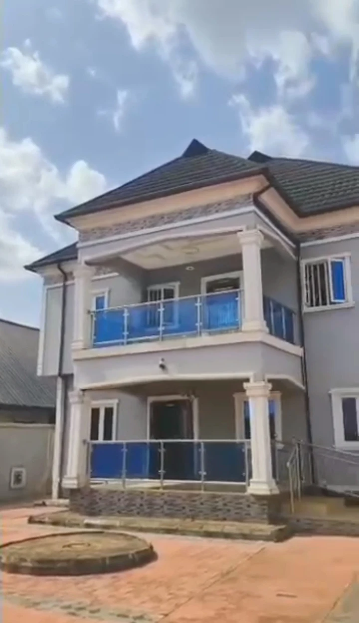 Duplex for Sale in Upper sakpoba road egbean, Edo - Image 3
