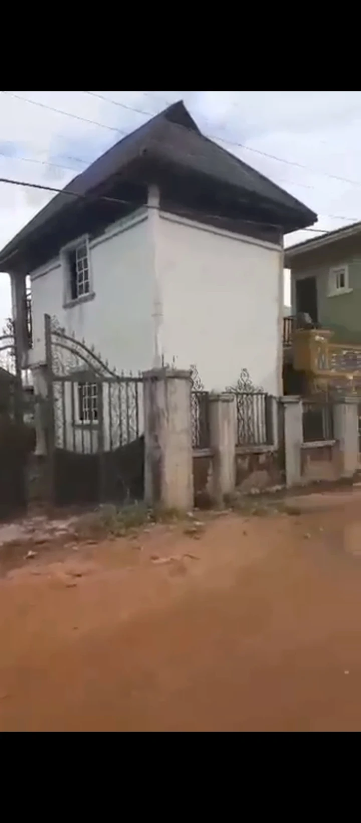 2 Bedroom Flat for Sale in Evbuoabogun, Edo - Image 2