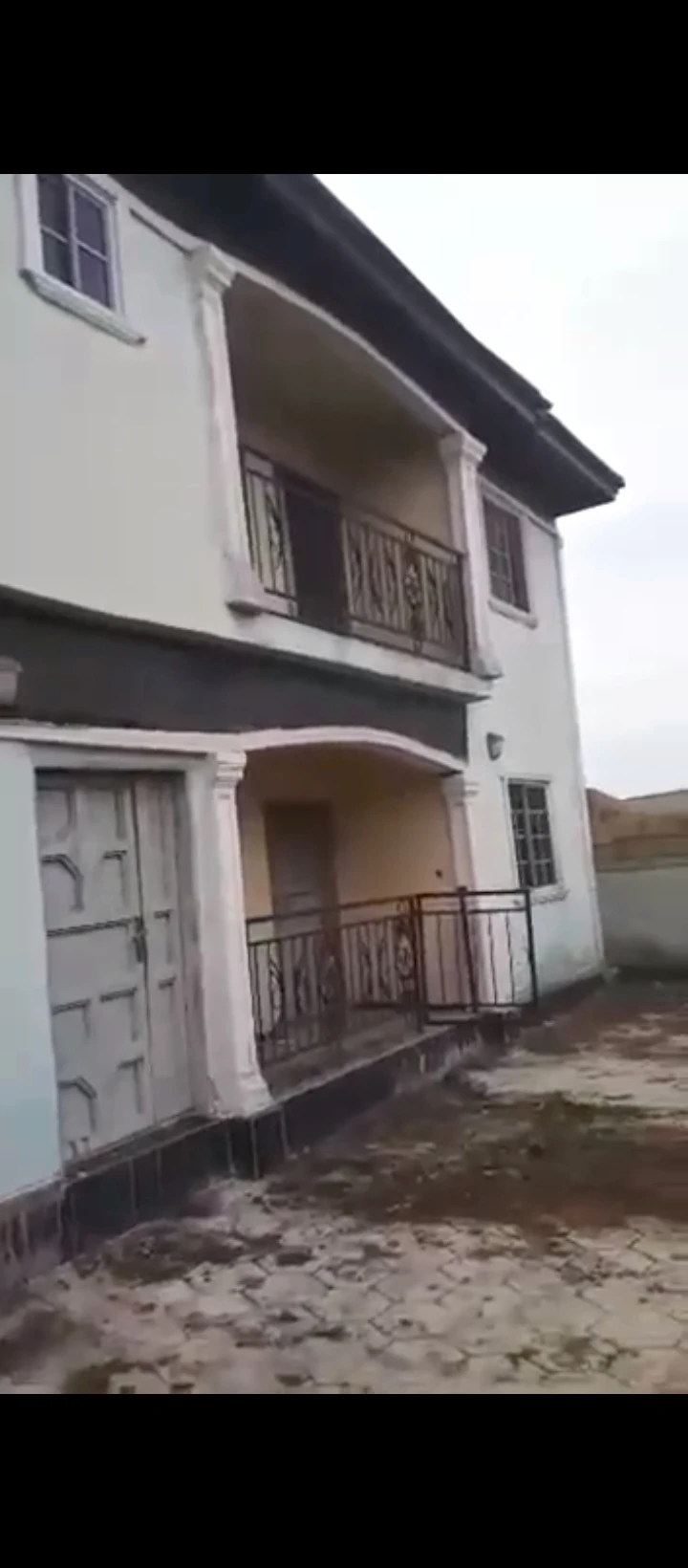 2 Bedroom Flat for Sale in Evbuoabogun, Edo - Image 1