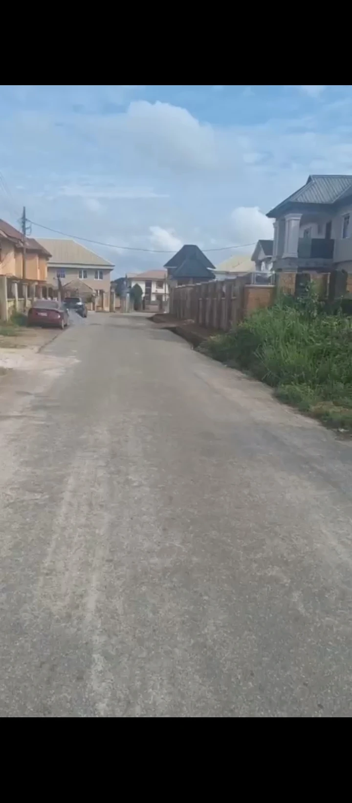 Uncompleted Building for Sale in 1st ugbor, Edo - Image 3