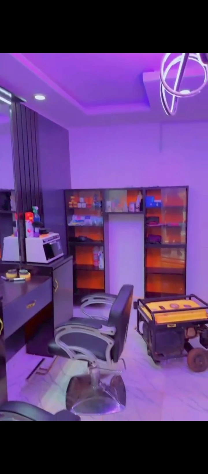 Store for Sale in Hotel road off sapele road Benin city, Edo - Image 1