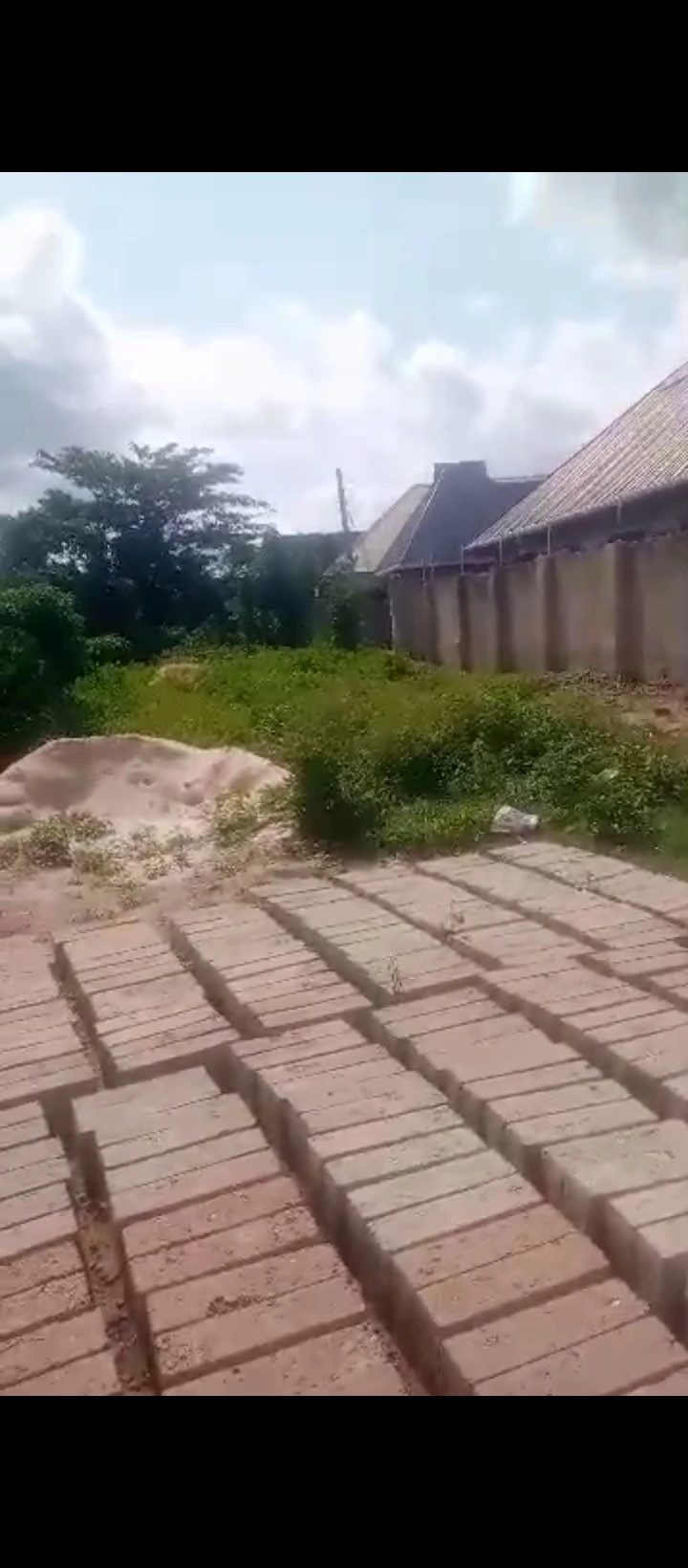 Land for Sale in Evbukhu, Edo - Image 1