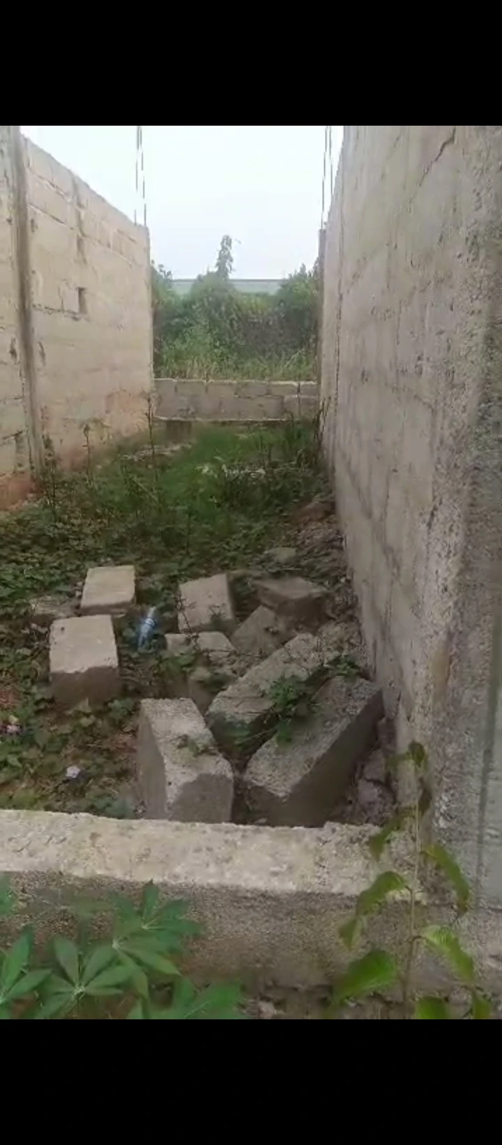 Uncompleted Building for Sale in Upper mission extension, Edo - Image 3