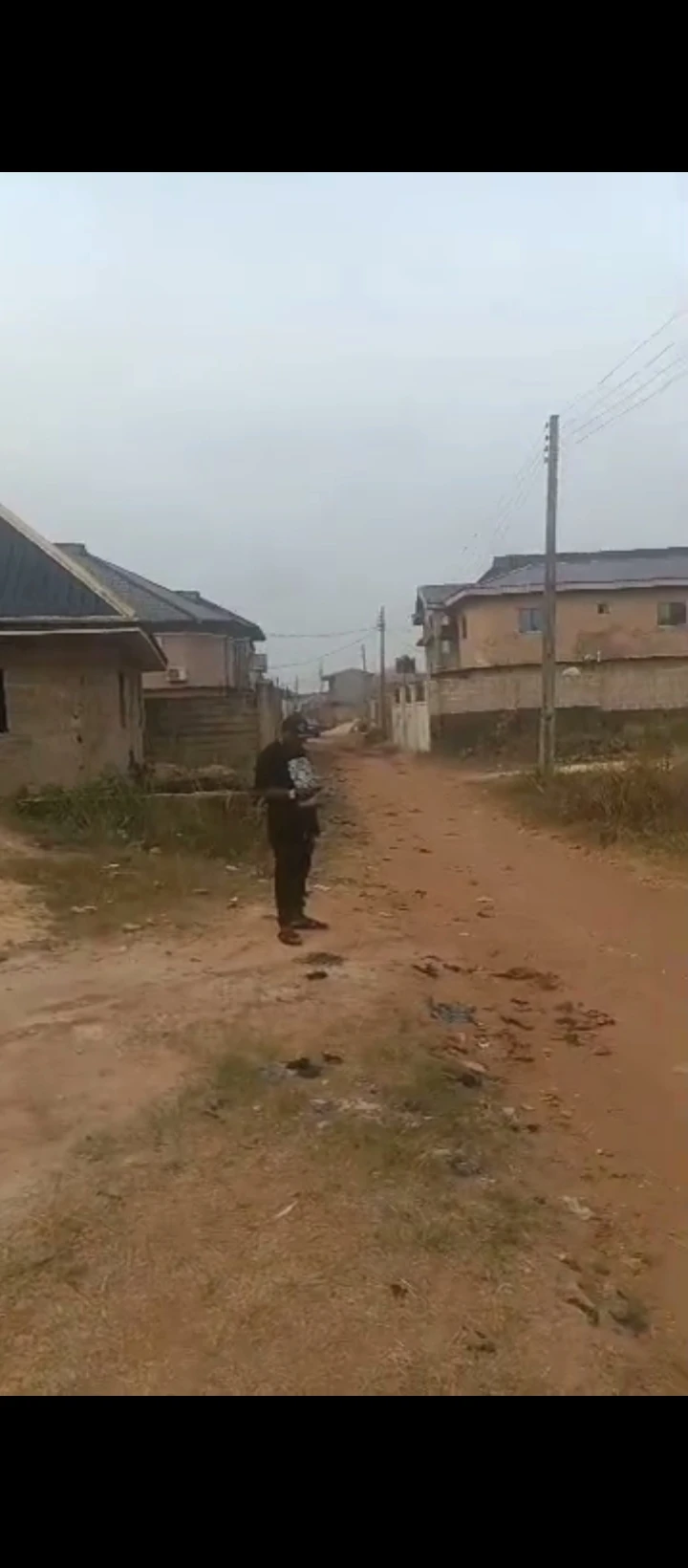 Uncompleted Building for Sale in Upper mission extension, Edo - Image 2
