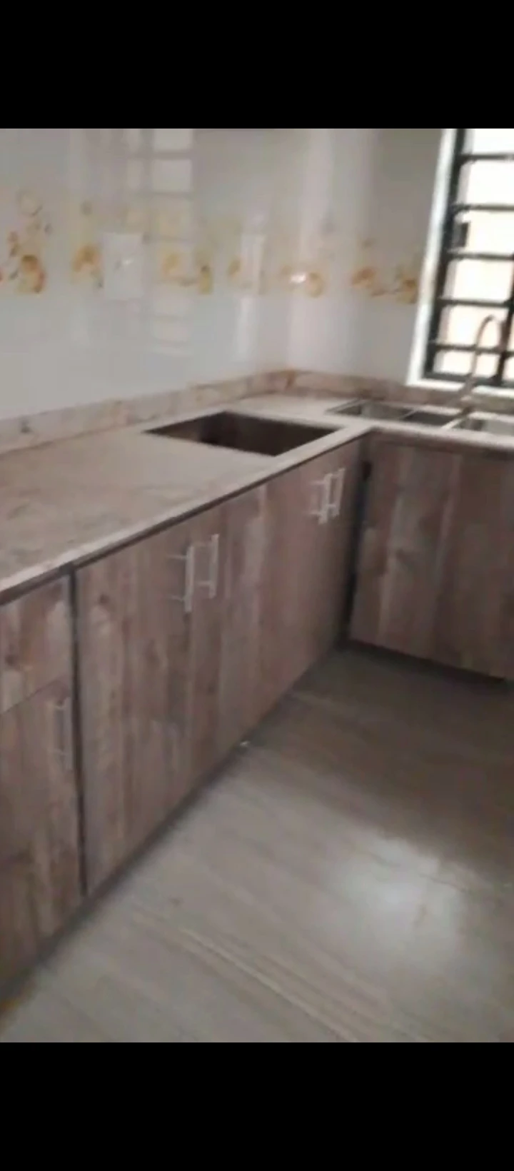 3 Bedroom Flat for Rent in Ogba airport road, Edo - Image 2