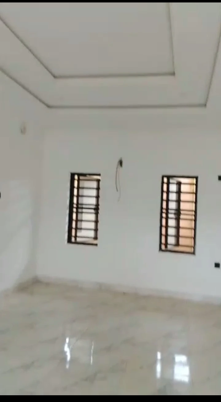 3 Bedroom Flat for Rent in Ogba airport road, Edo - Image 1