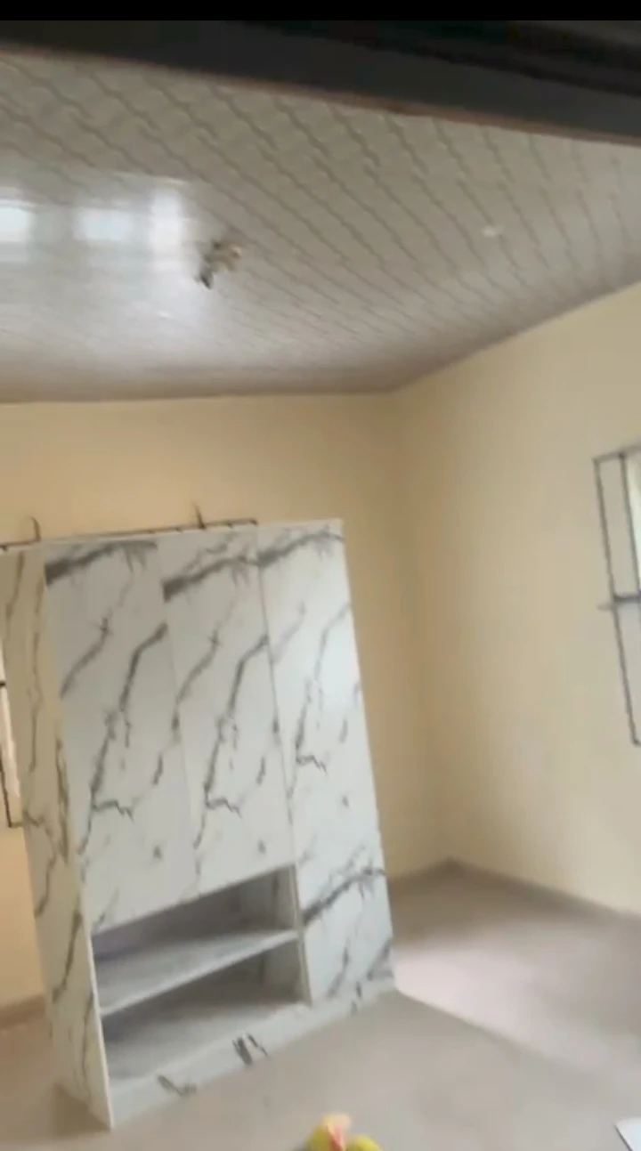 3 Bedroom Flat for Rent in Ugbor, Edo - Image 1