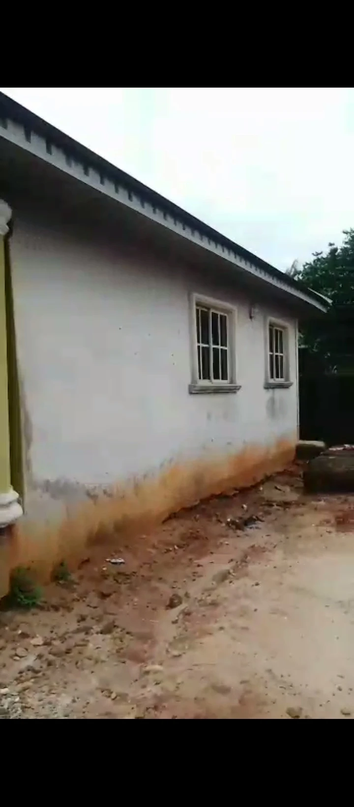 Bungalow for Sale in Ogunwenyin, Edo - Image 1