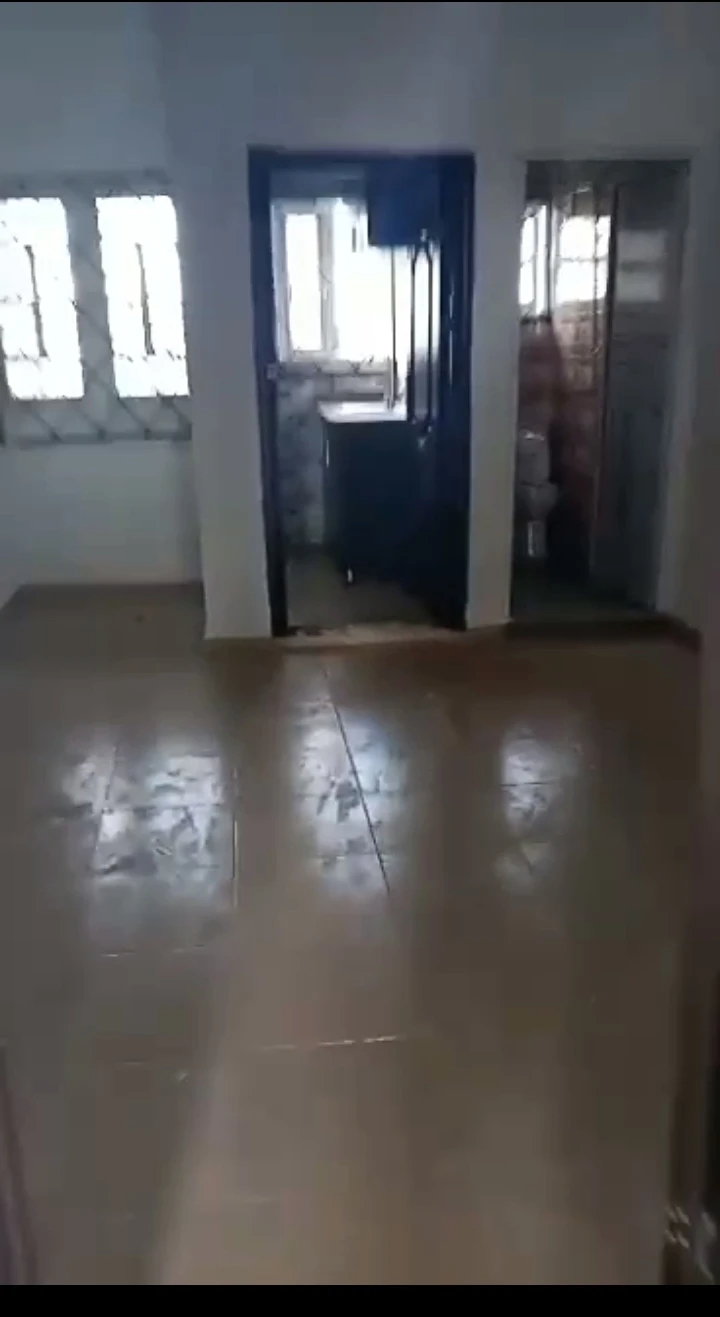 1 Bedroom Flat for Rent in Ewbomama/ Opposite Uroho, Edo - Image 2