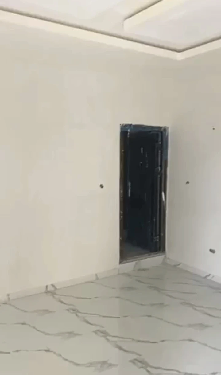 1 Bedroom Flat for Rent in Niger cat, Delta - Image 1