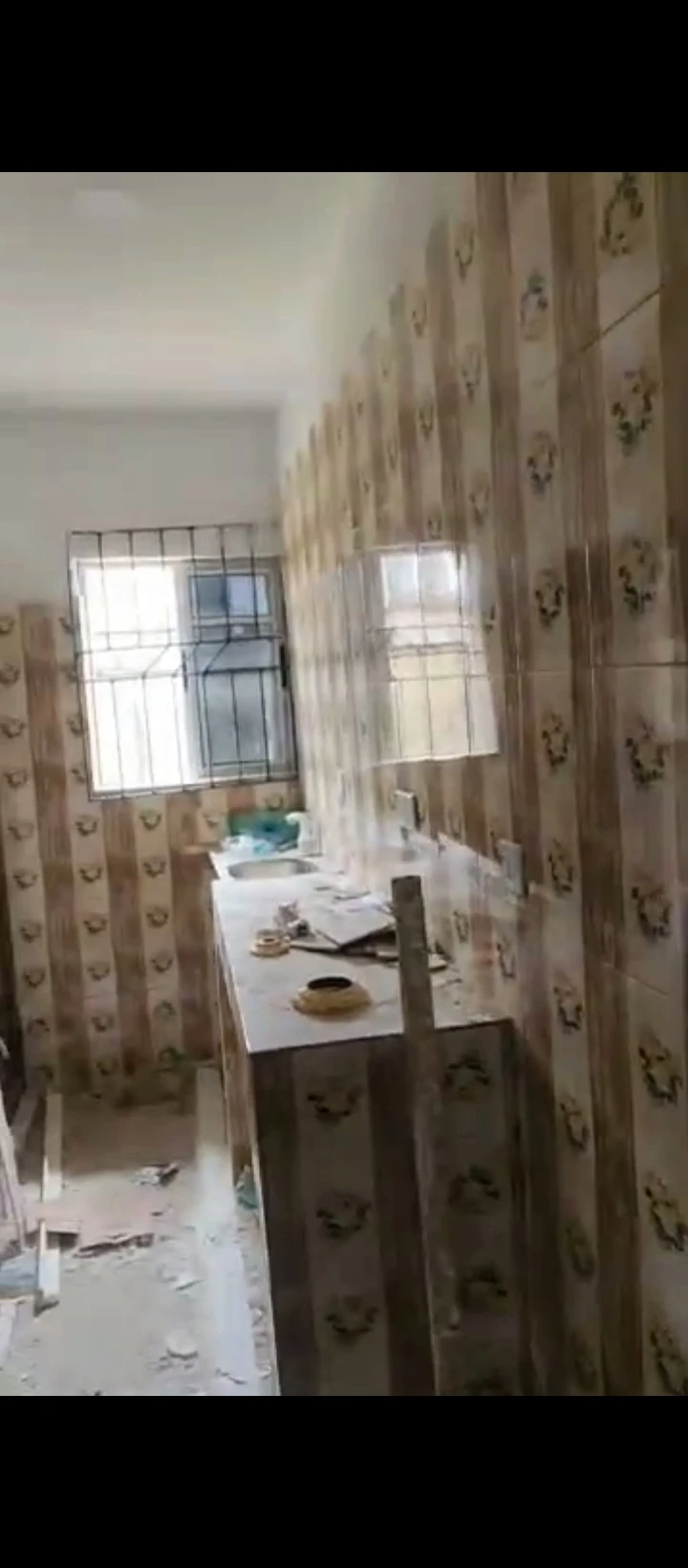 1 Bedroom Flat for Rent in Jeddo, Delta - Image 1