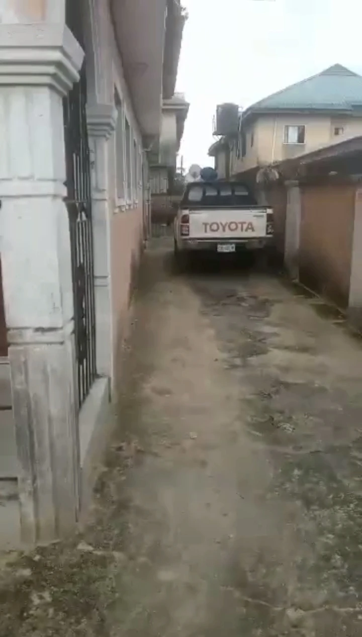 3 Bedroom Flat for Sale in OKUOKOKO/OSUBI, Edo - Image 1