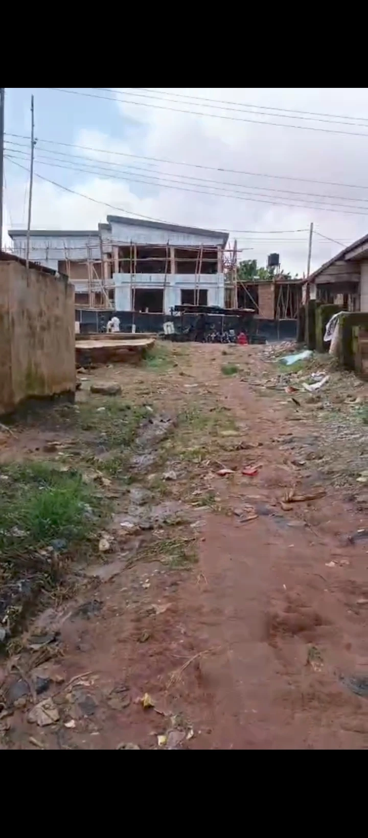 Land for Sale in Ogba airport road, Edo - Image 1
