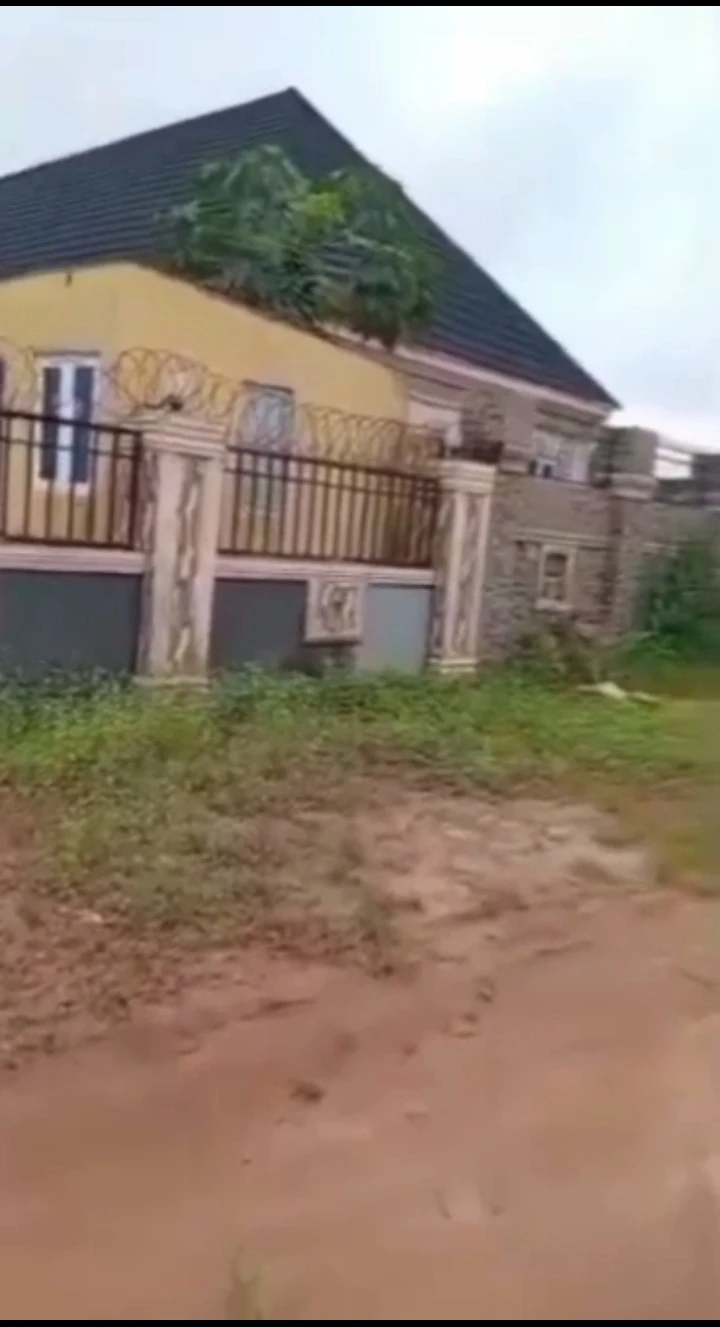 Bungalow for Sale in Evbuoabogun, Edo - Image 2