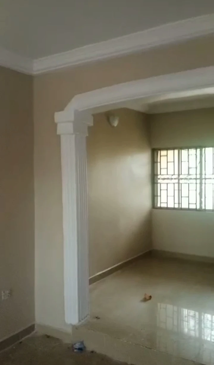 3 Bedroom Flat for Rent in Ekehuaw, Edo - Image 2