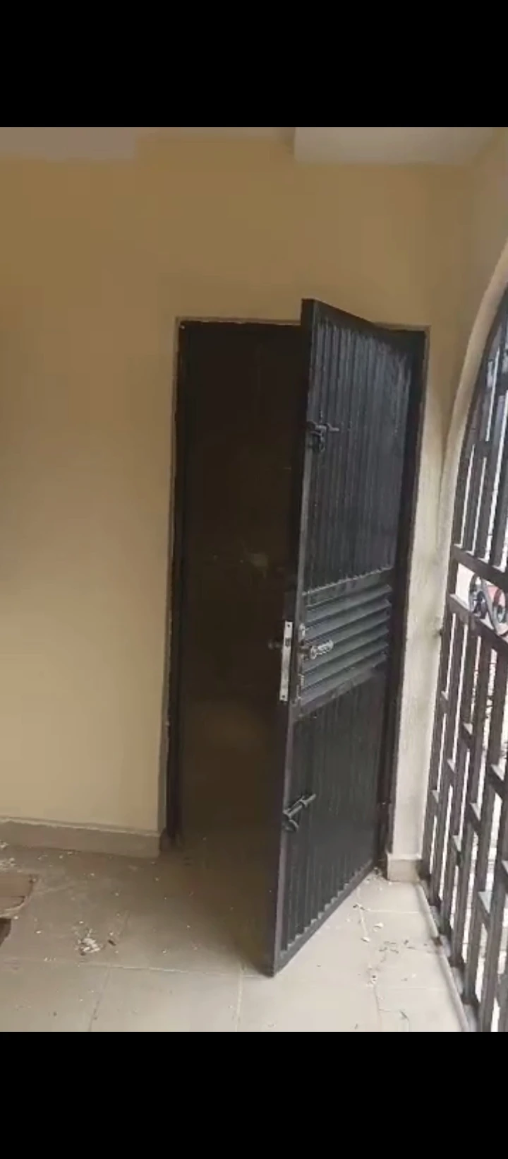 2 Bedroom Flat for Sale in Ugbor, Edo - Image 6