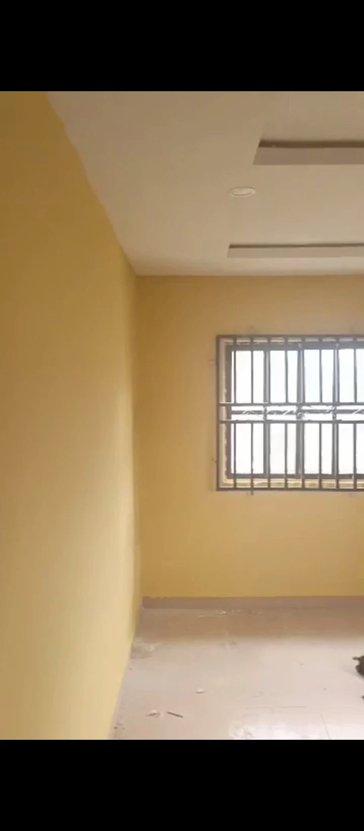 2 Bedroom Flat for Sale in Ugbor, Edo - Image 1