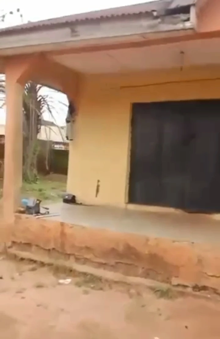 Bungalow for Sale in Sapele road, Edo - Image 2