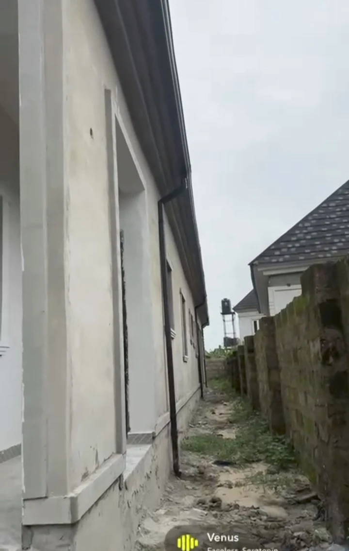 Bungalow for Sale in Niger cat, Delta - Image 2