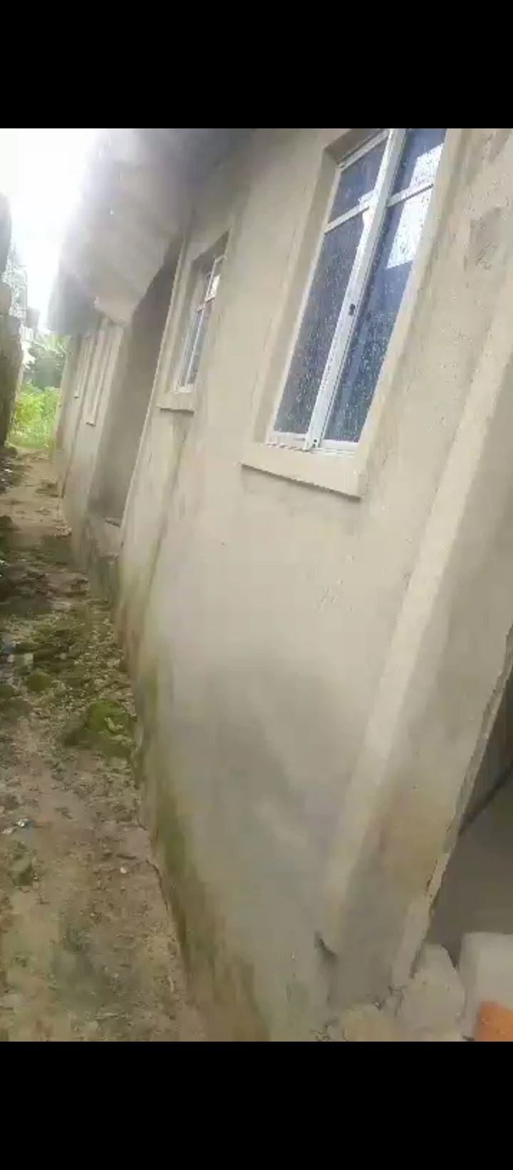 Bungalow for Sale in Ugolo, Delta - Image 2